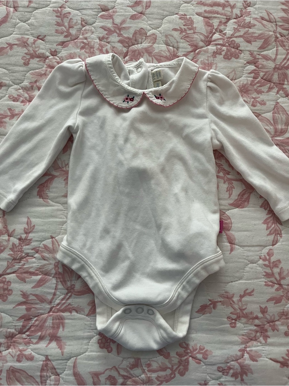 JoJo Maman Bebe White Long-Sleeve Bodysuit with Pink-Trim Collar
